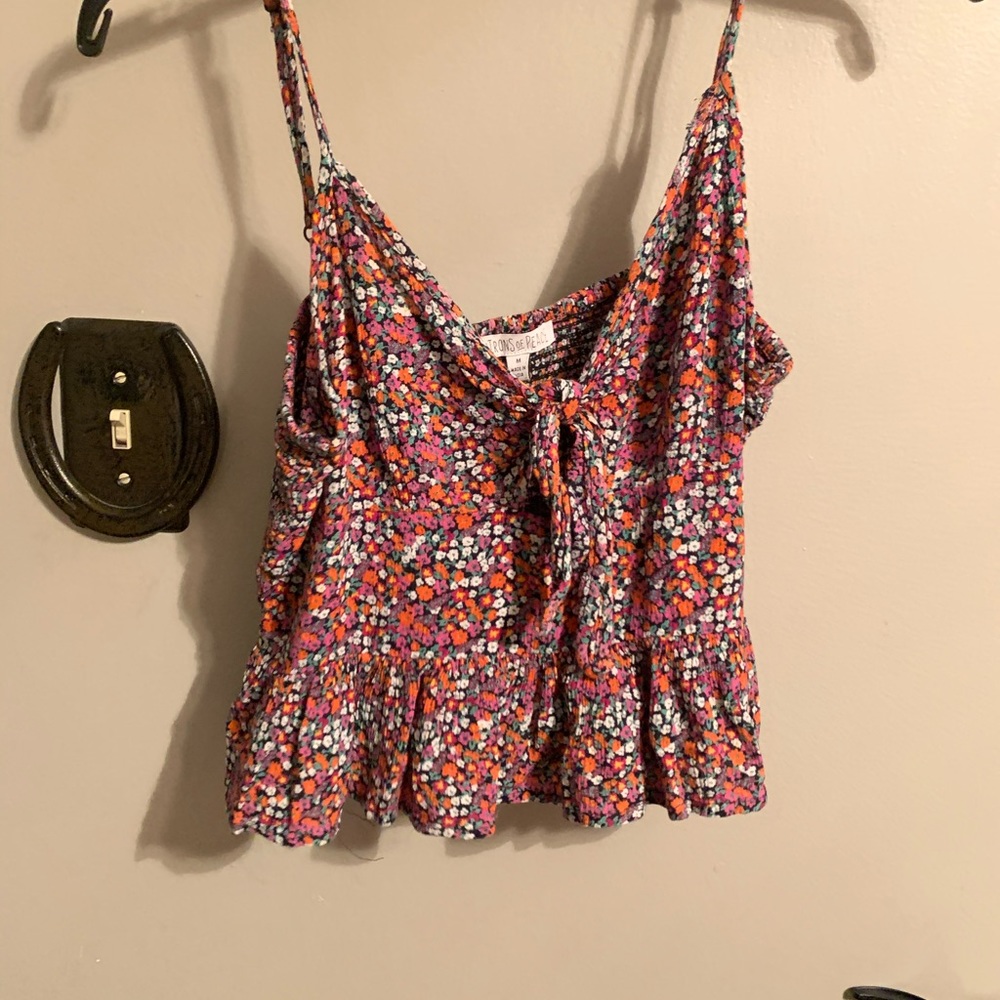 Crop top